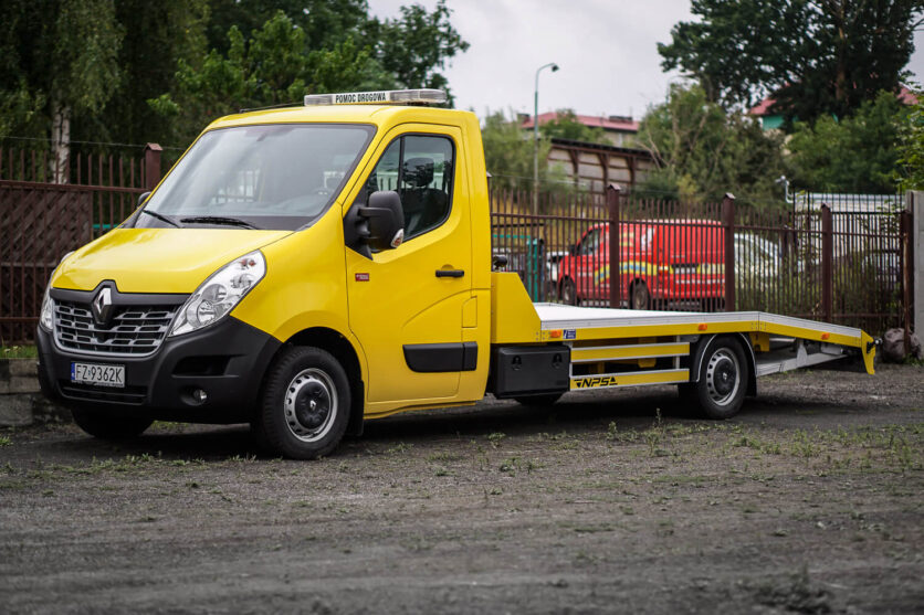 autolaweta renault master bok